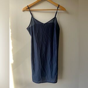 🦋 2/$20 Navy blue sheer slip dress